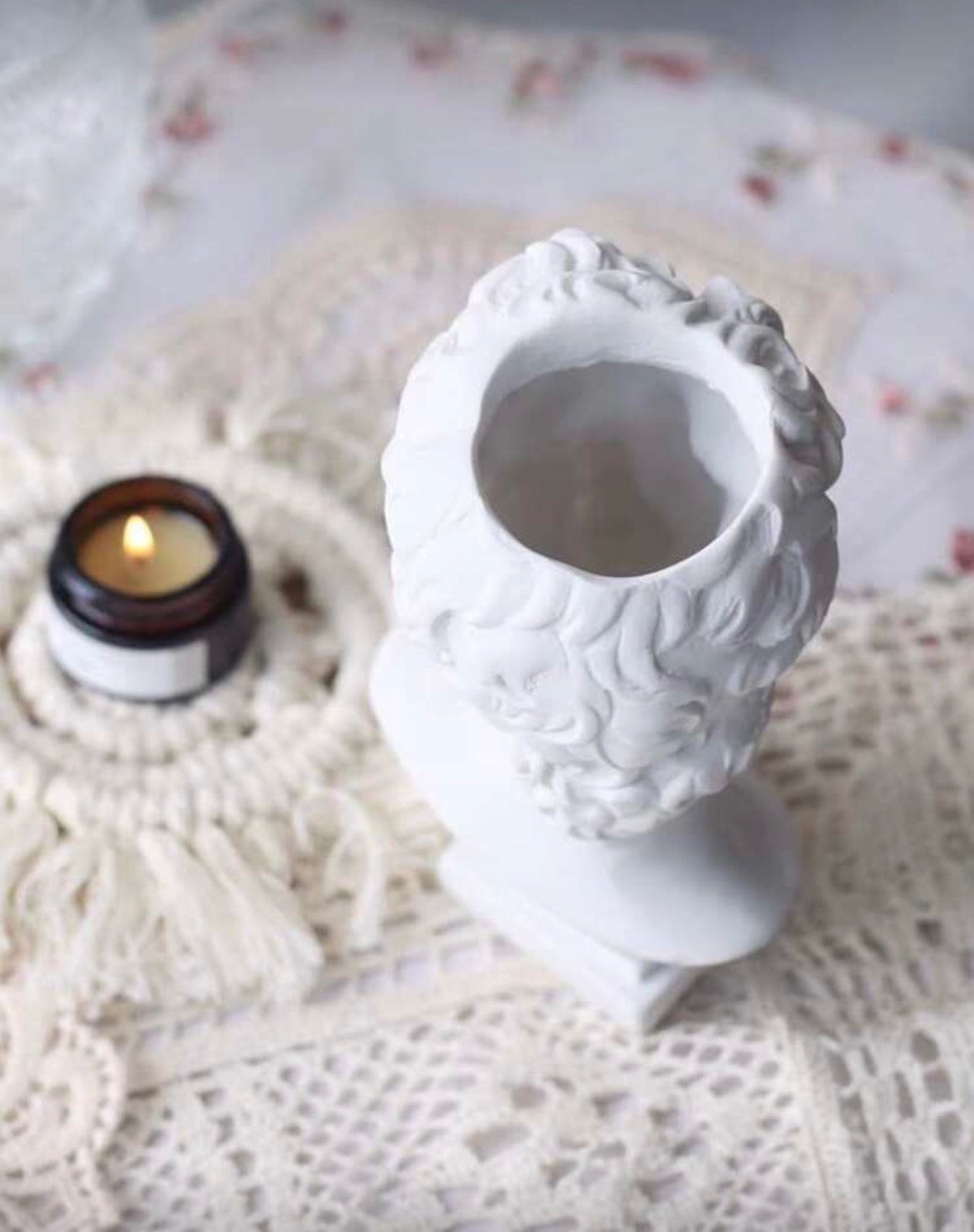 Roman Statue vase
