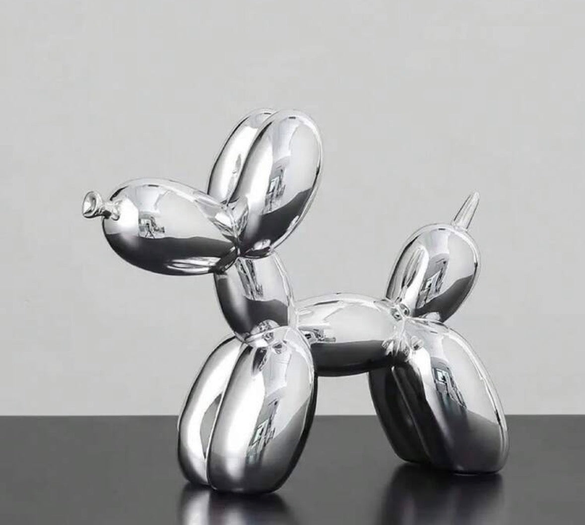 Mirror-Finish Balloon Puppy